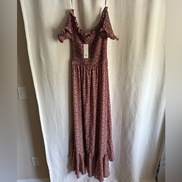 Francesca’s Off The Shoulder High Low Dress with Slit - Picture 3 of 3